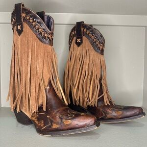 Dingo: Fringe Boots, Brown